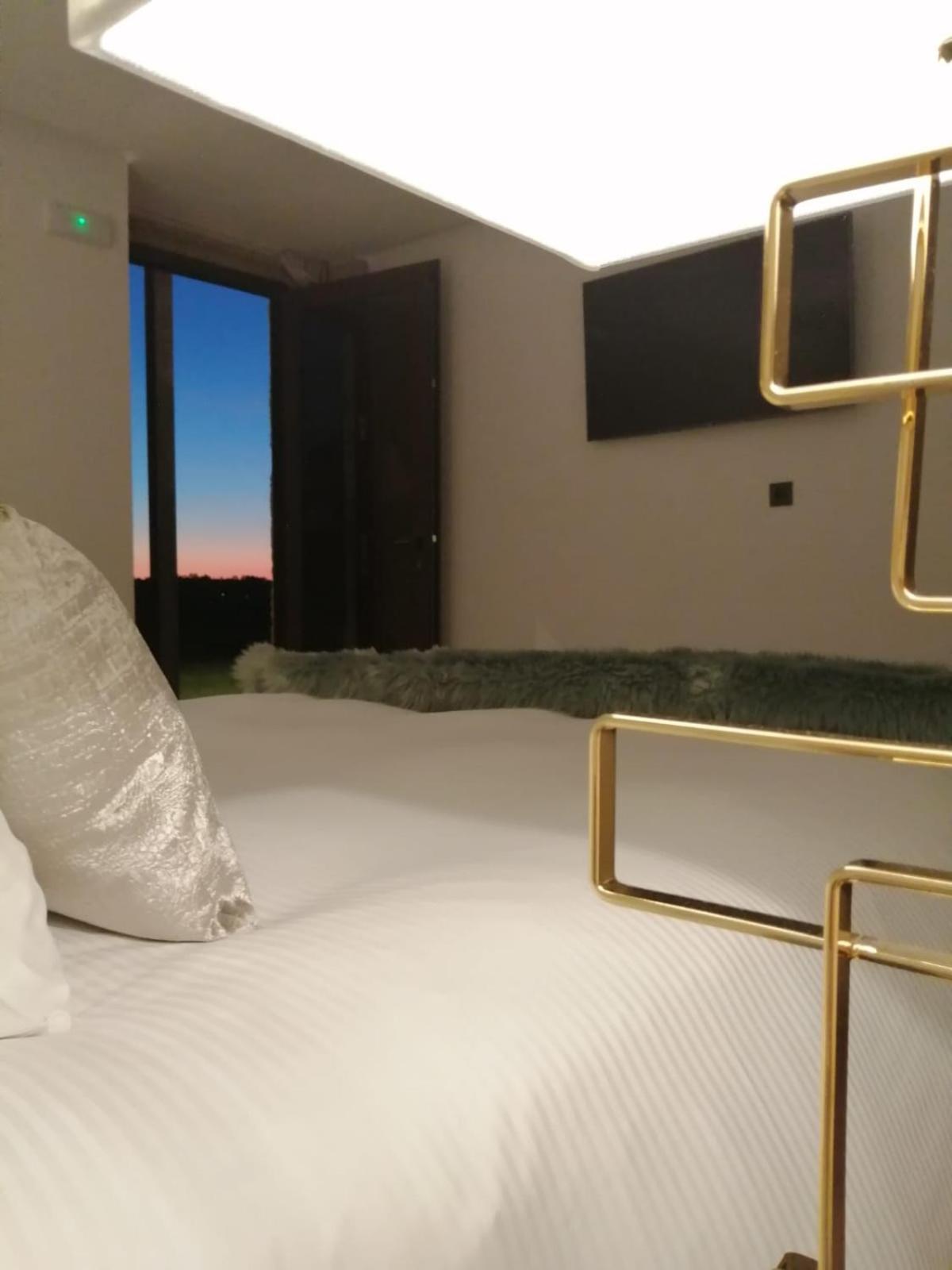 Casa Albarari Boutique Double Rooms With Access To Shared Infinity Pool 산신소 외부 사진